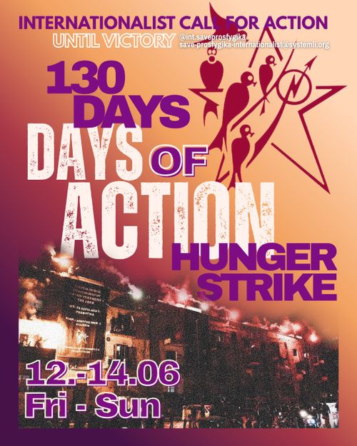 Edificios en Prosfygika con bengalas encendidas en varios puntos de la fachada y una pancarta negra enorme. El logo de una estrella de 5 puntas con pájaros posados y un símbolo okupa. Dice en inglés: internationalist call for action until victory. 130 days of hunger strike. Days of action.