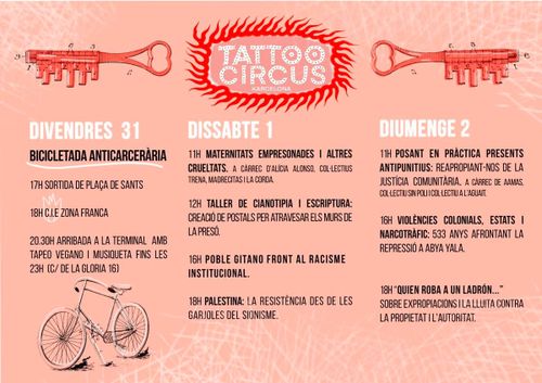 Tattoo Circus cartell horitzontal de fos color salmó, amb dibuixos vintage de claus complicades en vermell, una bici antiga en blanc, i el programa dels 3 dies  ocupant la majoria del cartell. moltes coses!