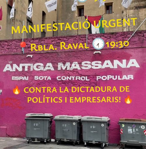 Foto de la façana rosa de la Massana, amb lletres posades a sobre per ordinador convocant a la mani