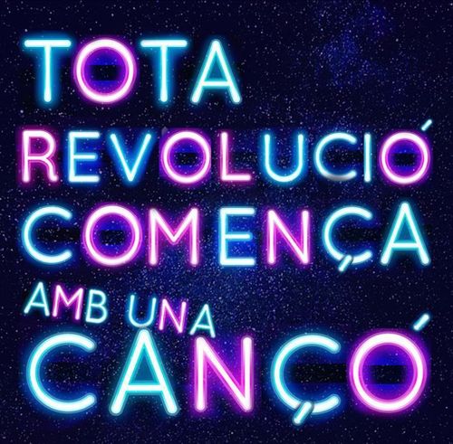 Total revolución comença amb una cançó